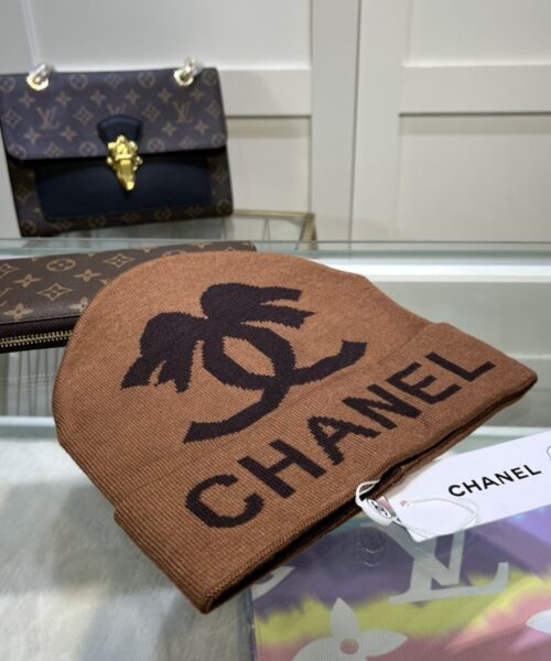 Chanel Beanie In Brown