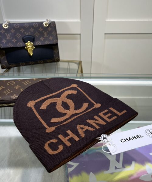 Chanel Beanie In Brown