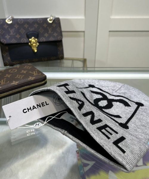 Chanel Beanie In Grey