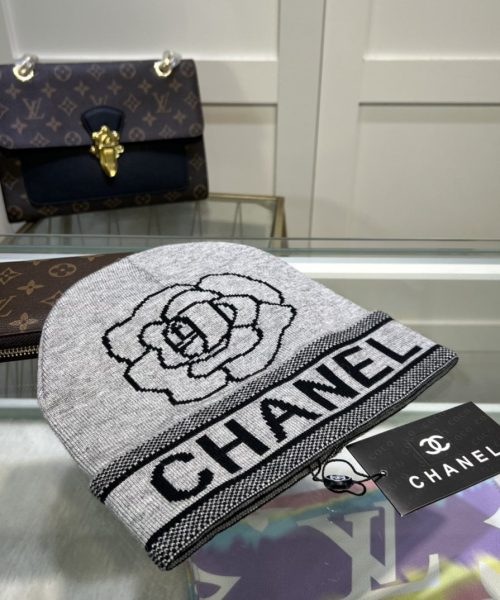 Chanel Beanie In Grey