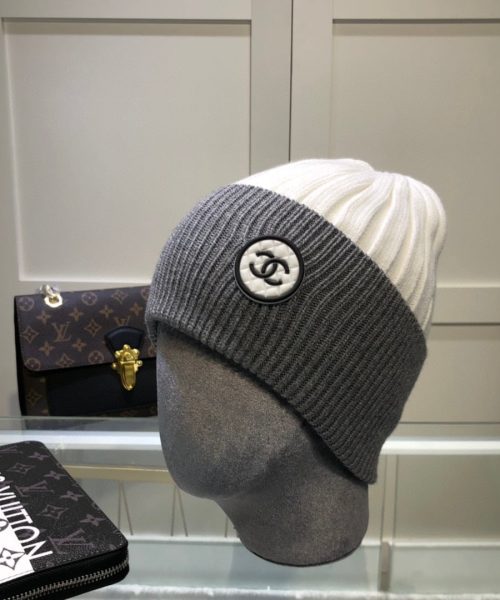 Chanel Beanie In Grey & White