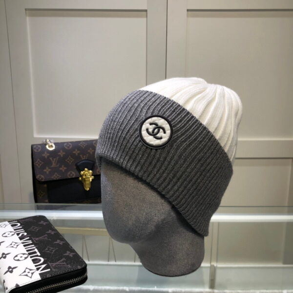 Chanel Beanie In Grey & White