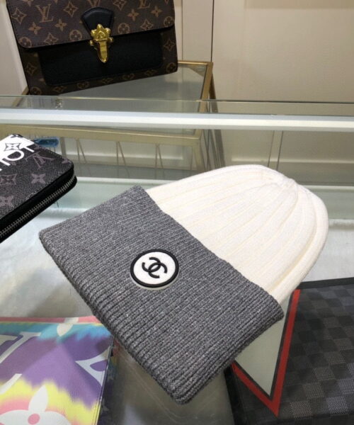 Chanel Beanie In Grey & White