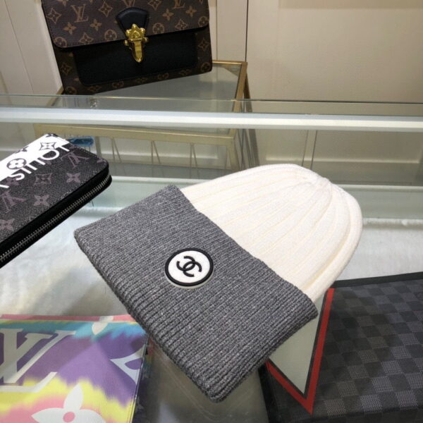 Chanel Beanie In Grey & White