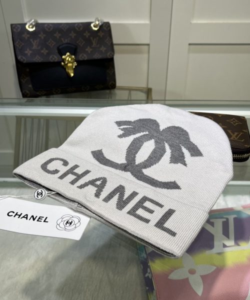 Chanel Beanie In Grey