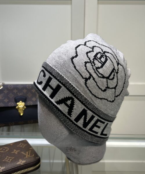 Chanel Beanie In Grey