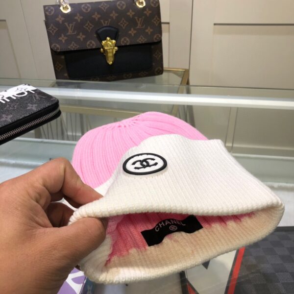 Chanel Beanie In Pink & White