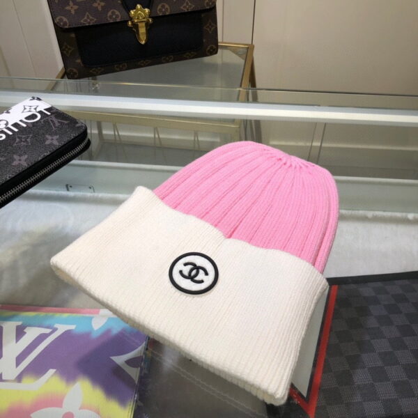 Chanel Beanie In Pink & White