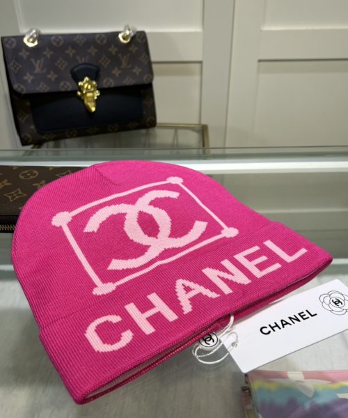 Chanel Beanie In Pink