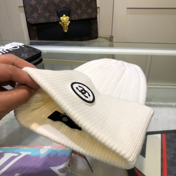Chanel Beanie In White