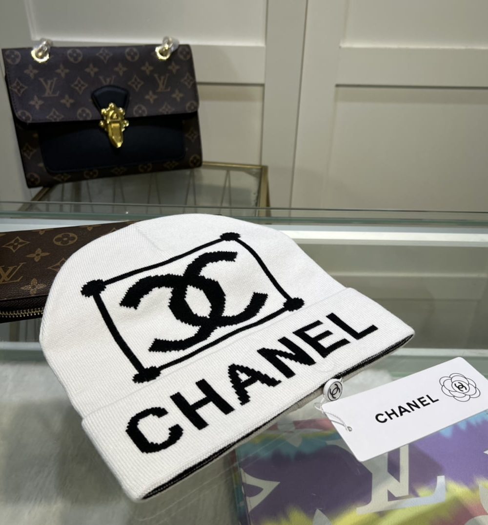 Chanel Beanie In White