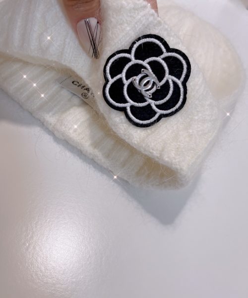 Chanel Beanie White
