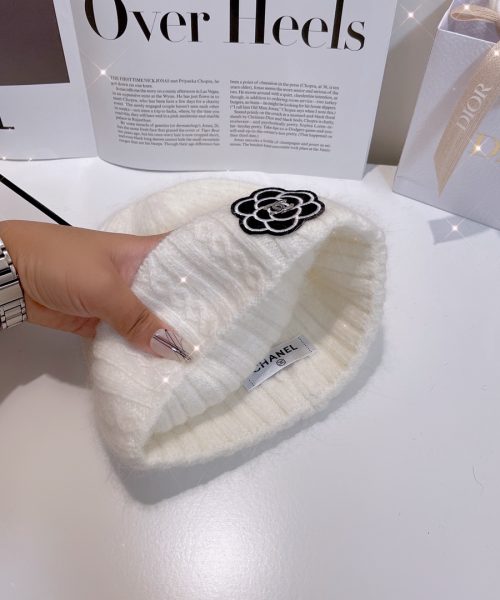 Chanel Beanie White