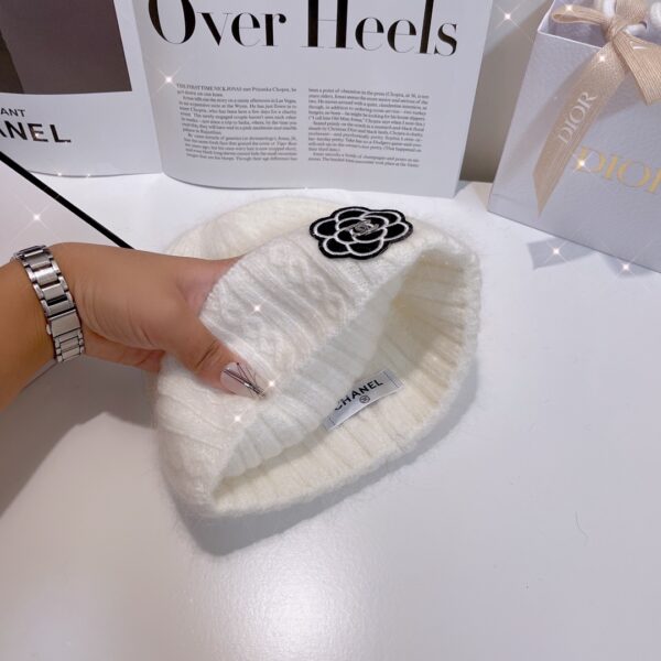 Chanel Beanie White