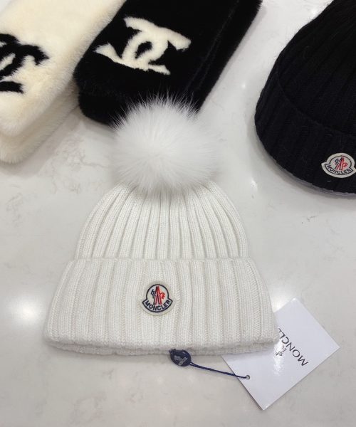 Chanel Beanie White