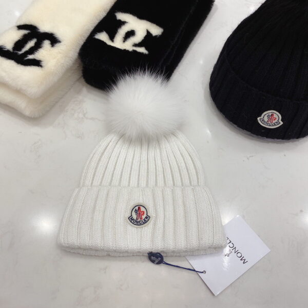 Chanel Beanie White