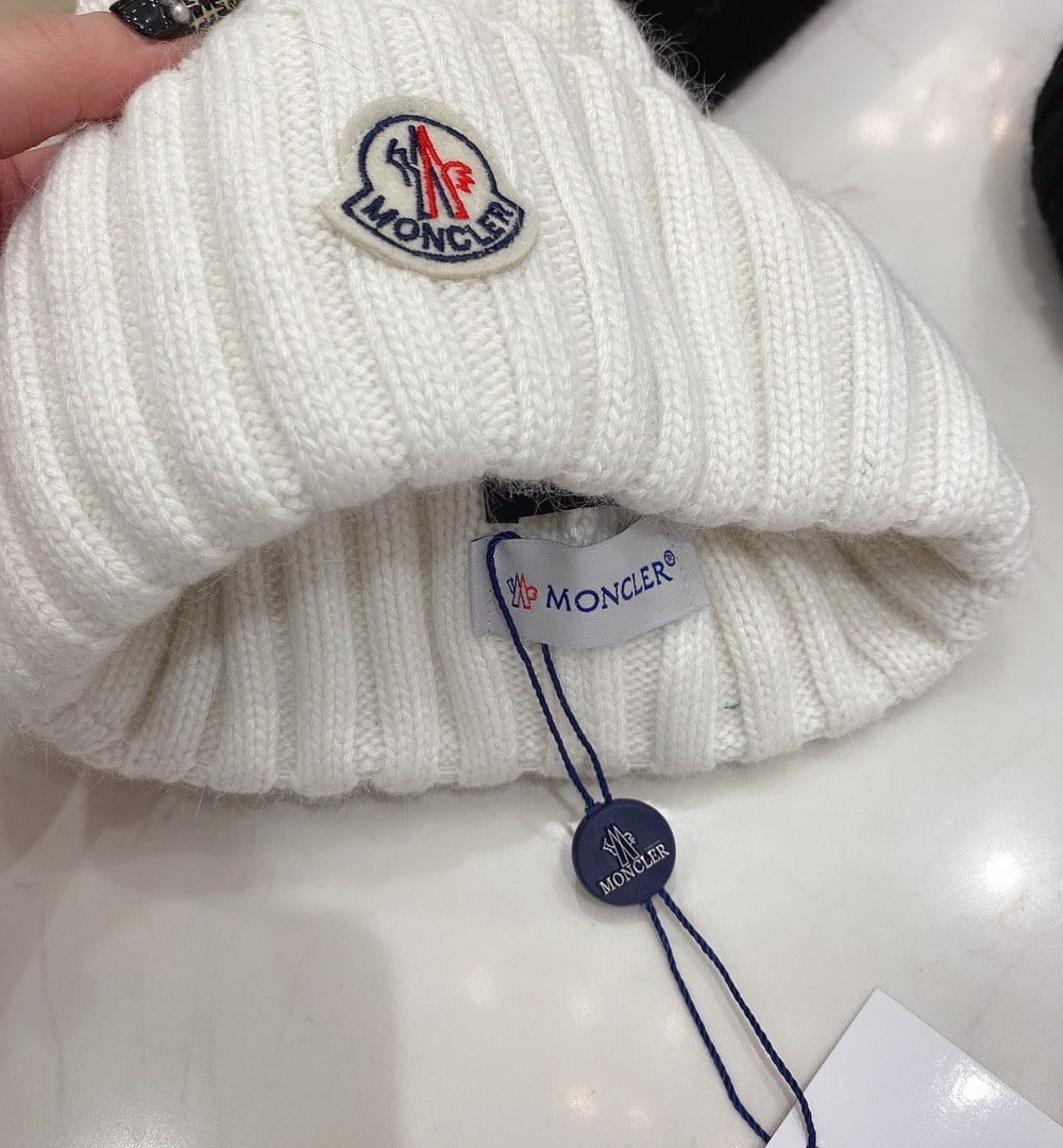 Chanel Beanie White