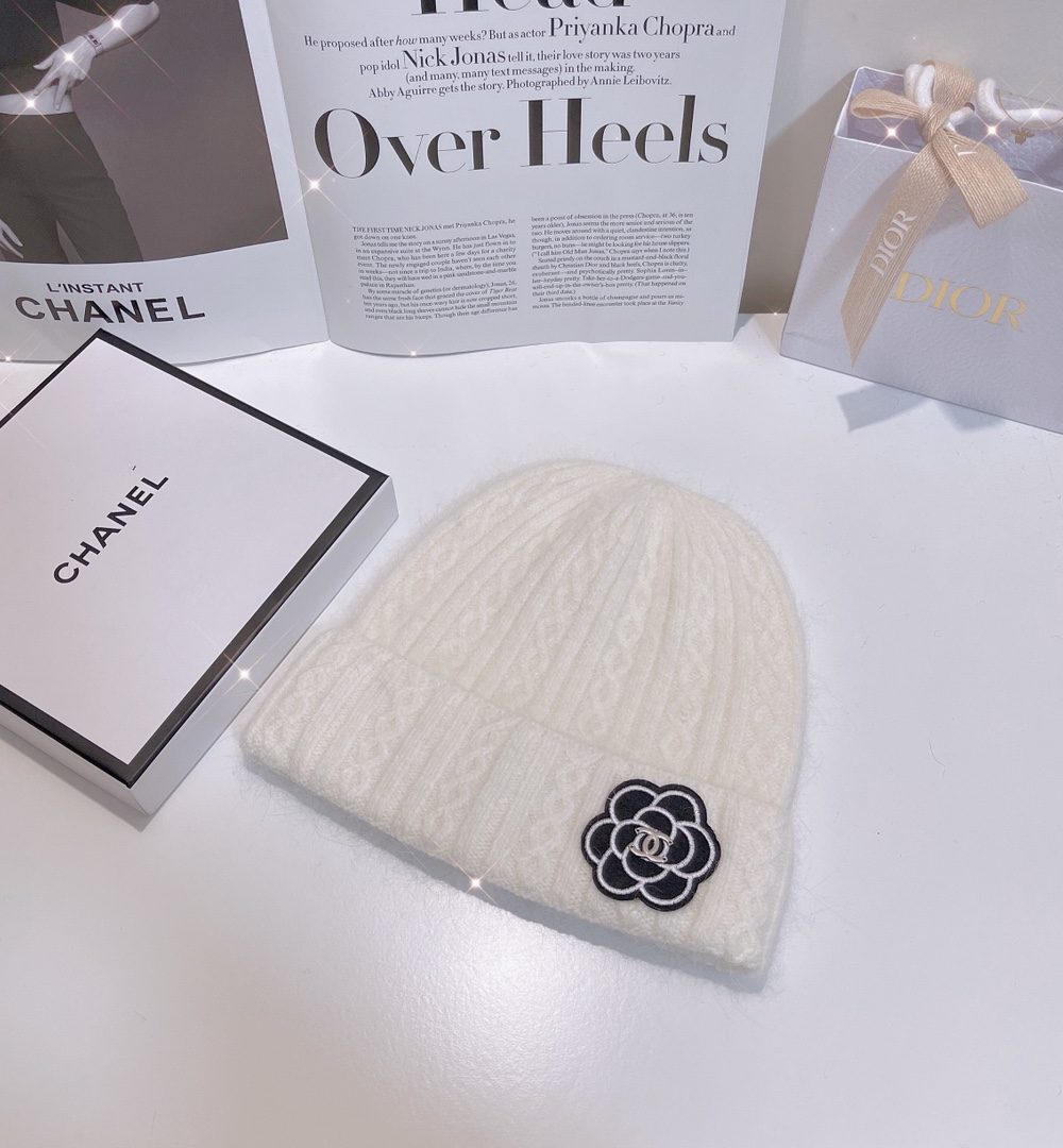 Chanel Beanie White