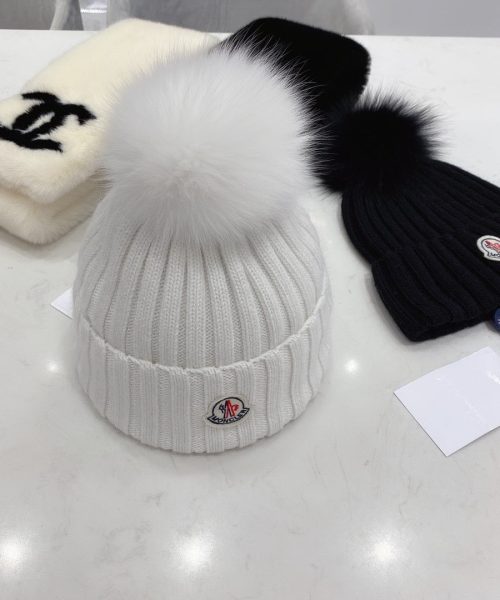 Chanel Beanie White