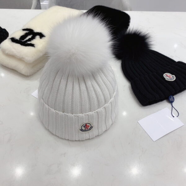 Chanel Beanie White