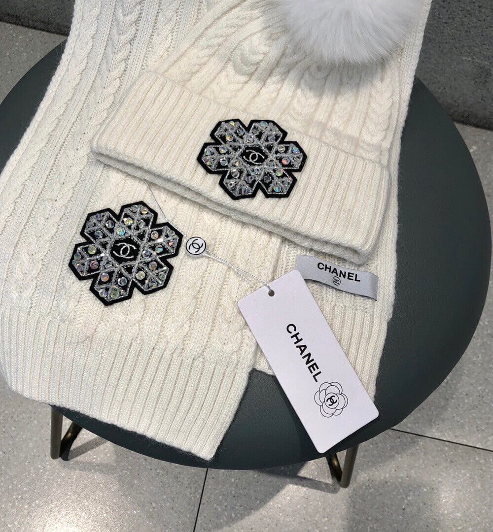 Chanel Beanie White