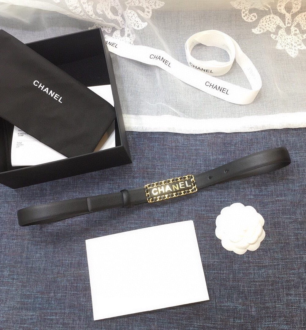 1:1 Replica Chanel Belt With Chanel Signature Black with Gold-Toned Metal Hardware Women Belt