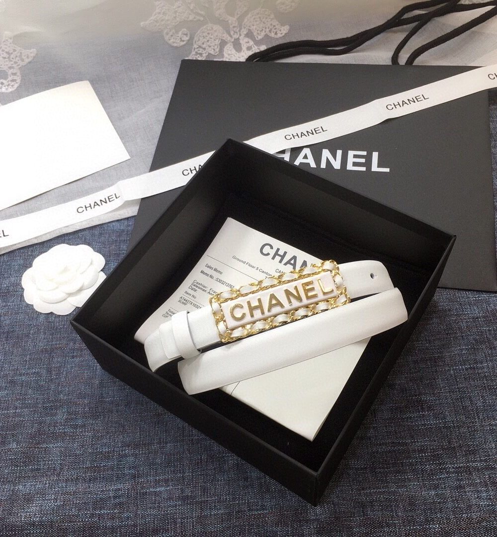 1:1 Replica Chanel Belt With Chanel Signature White with Gold-Toned Metal Hardware Women Belt
