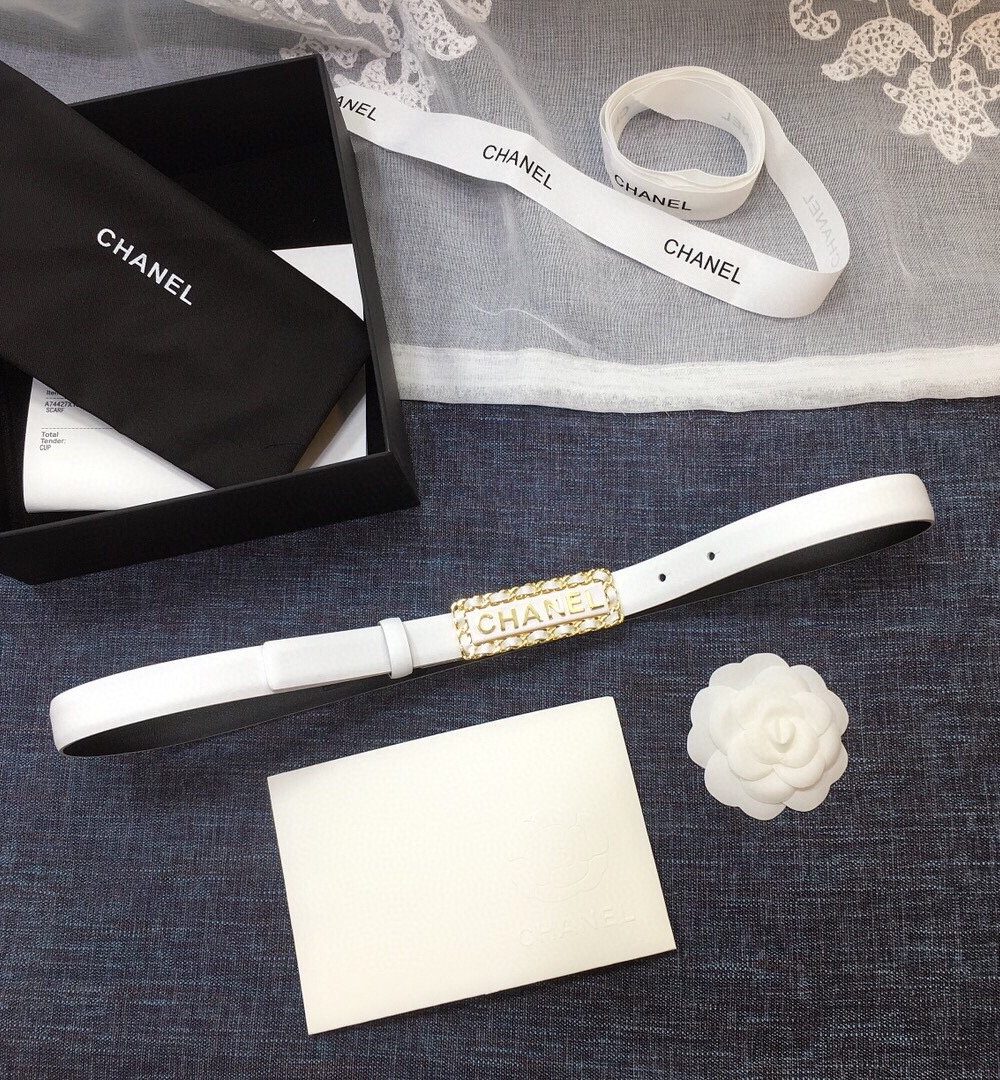 1:1 Replica Chanel Belt With Chanel Signature White with Gold-Toned Metal Hardware Women Belt