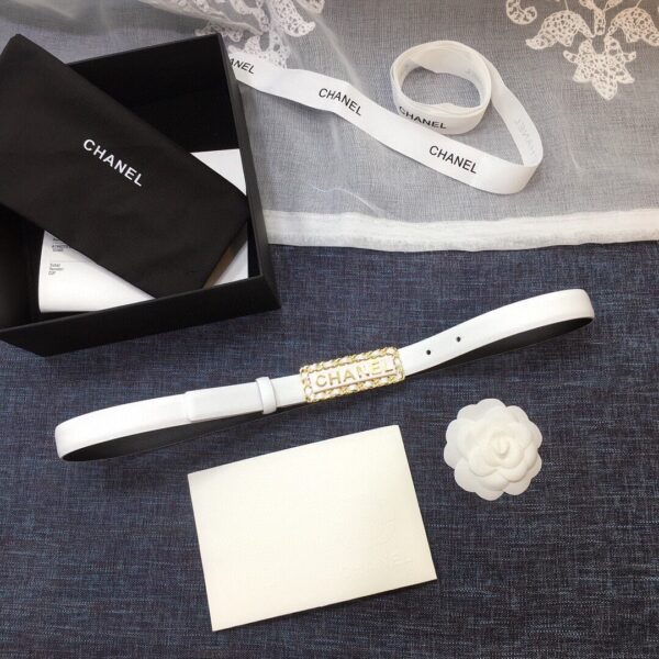 1:1 Replica Chanel Belt With Chanel Signature White with Gold-Toned Metal Hardware Women Belt