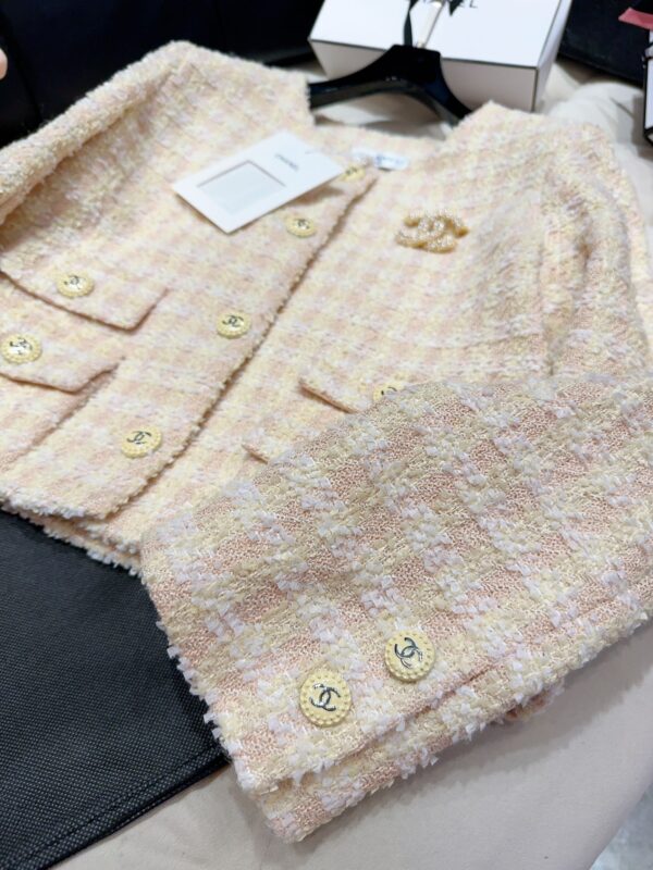 Chanel Blazer Maje Tweed Jacket Cream For Women