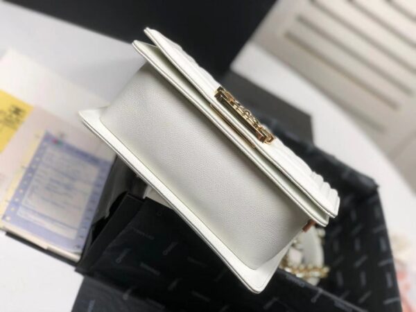 [REP 1:1] Chanel Boy Flapbag White For Women 7.9in/20cm