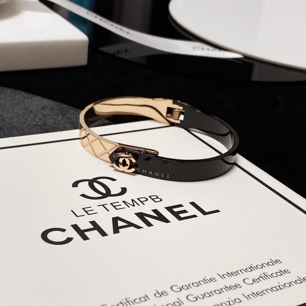 Chanel Bracelet - Image 4