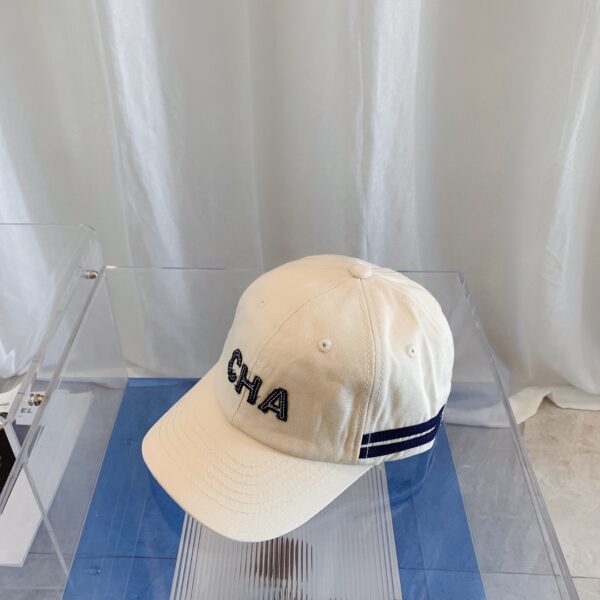 Chanel Cap Cream