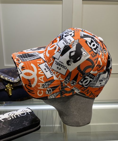 Chanel Cap Multicolor
