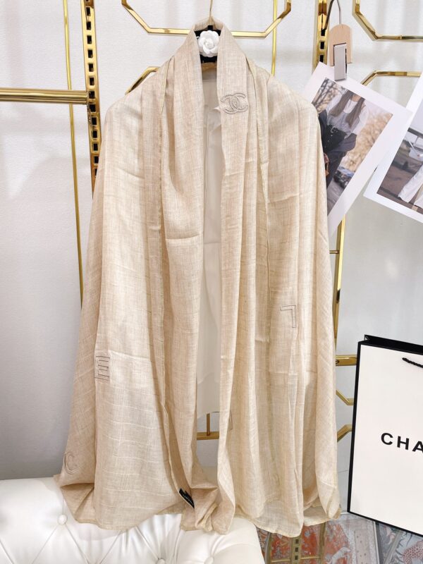 Chanel Cashmere Silk Rectangle Beige Scarf Large 200cm/78in 