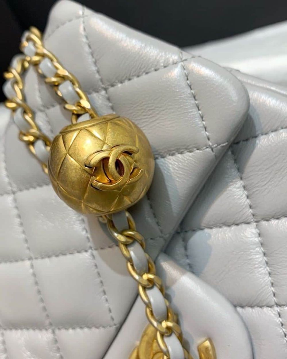 [REP 1:1] Chanel Classic Flap With Charm Chain With CC Details On Strap Bag 17cm/7inch Gold Hardware Grey