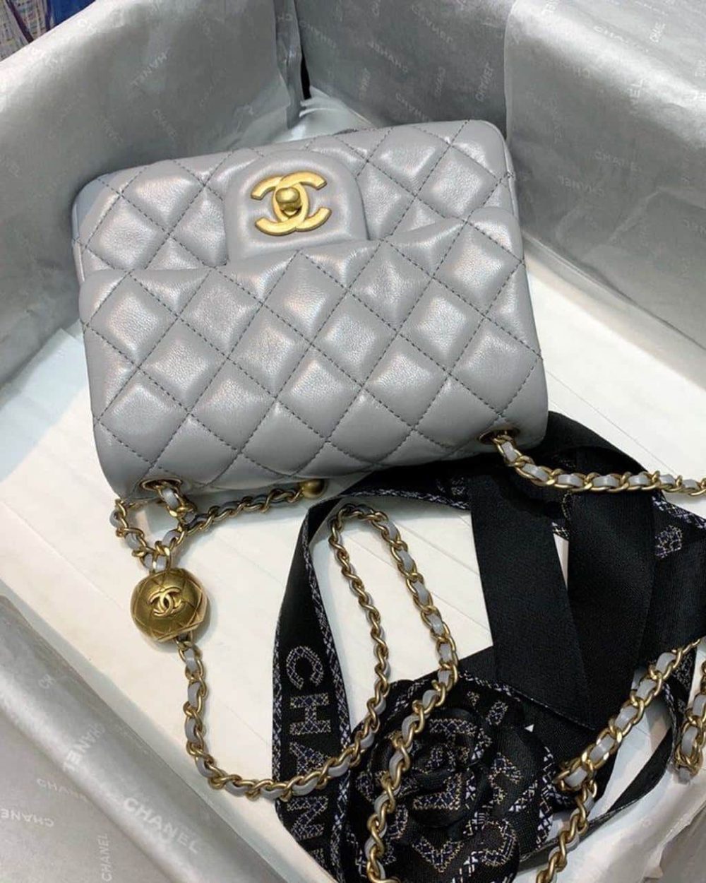 [REP 1:1] Chanel Classic Flap With Charm Chain With CC Details On Strap Bag 17cm/7inch Gold Hardware Grey