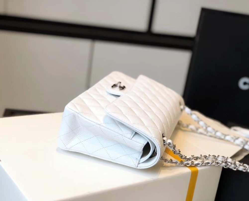 [REP 1:1] Chanel Classic Medium Flapbag Silver Hardware White 10in/25.5cm