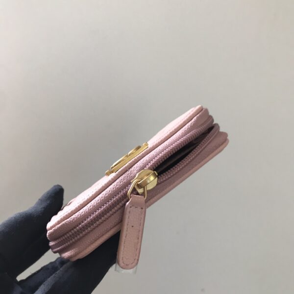 Chanel CO-CO Boy Chanel Zipped Coin Purse 11cm/4.3in Gold Toned Hardware For Women White