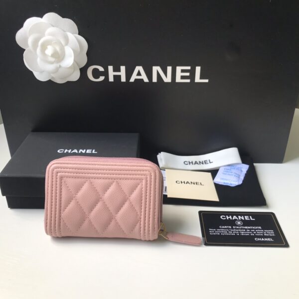 Chanel CO-CO Boy Chanel Zipped Coin Purse 11cm/4.3in Gold Toned Hardware For Women White