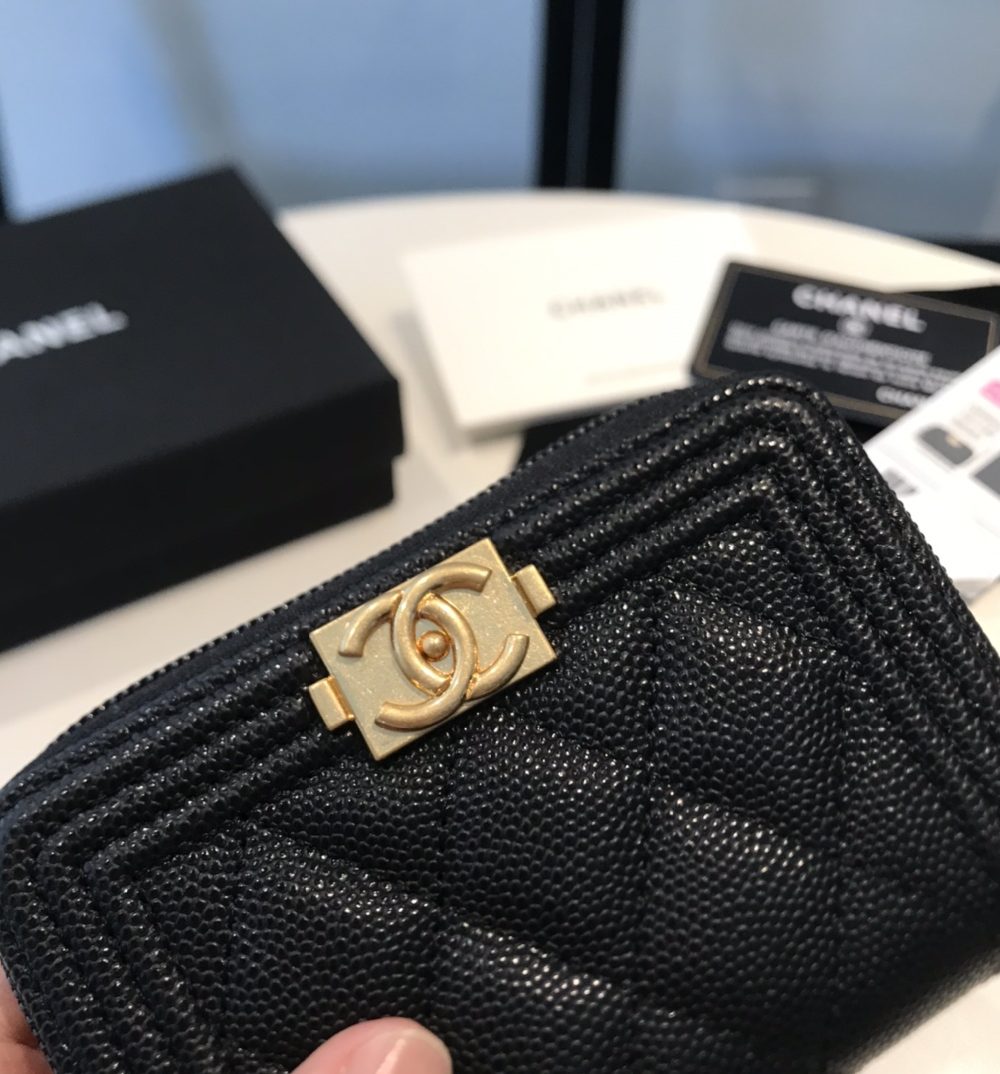 1:1 Replica Chanel CO-CO Boy Flap Card Holder 11.5cm/4.5in Gold Hardware For Women Black A80603 Y07659 94305
