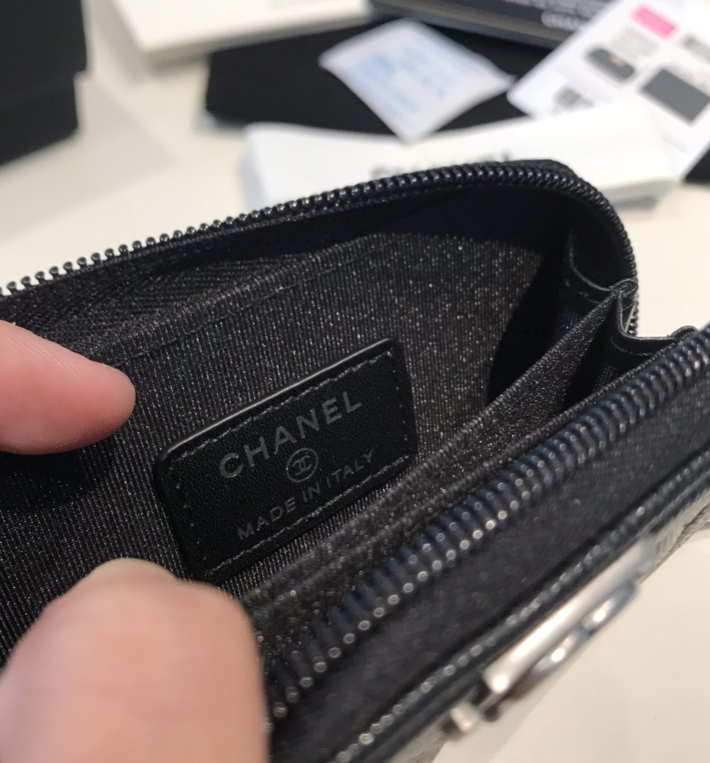 1:1 Replica Chanel CO-CO Boy Flap Card Holder 11.5cm/4.5in Silver Hardware For Women Black