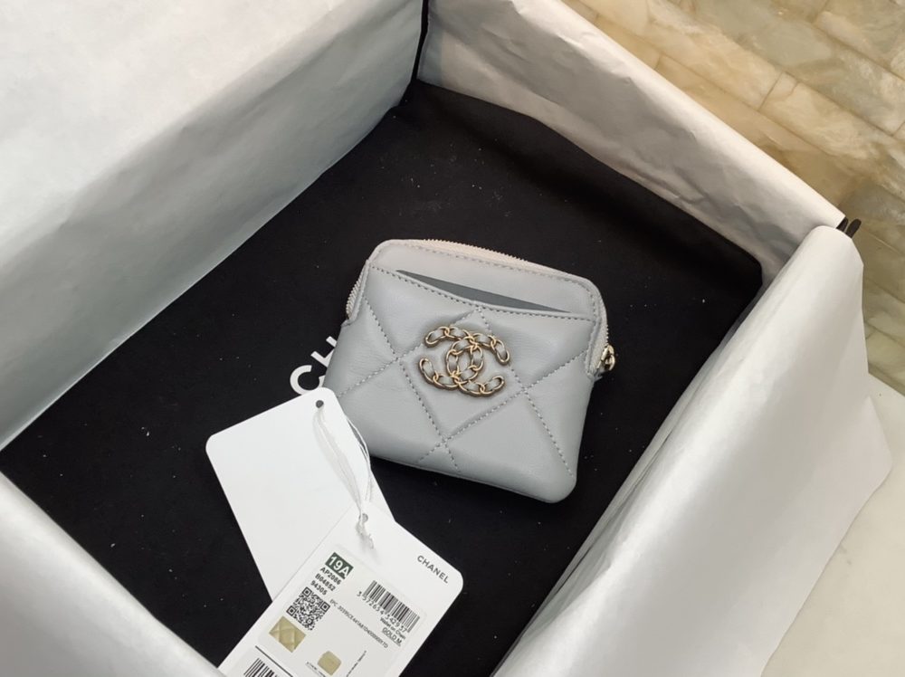 1:1 Replica Chanel CO-CO Card Holder 12cm/4.7in Gold Hardware For Women Grey