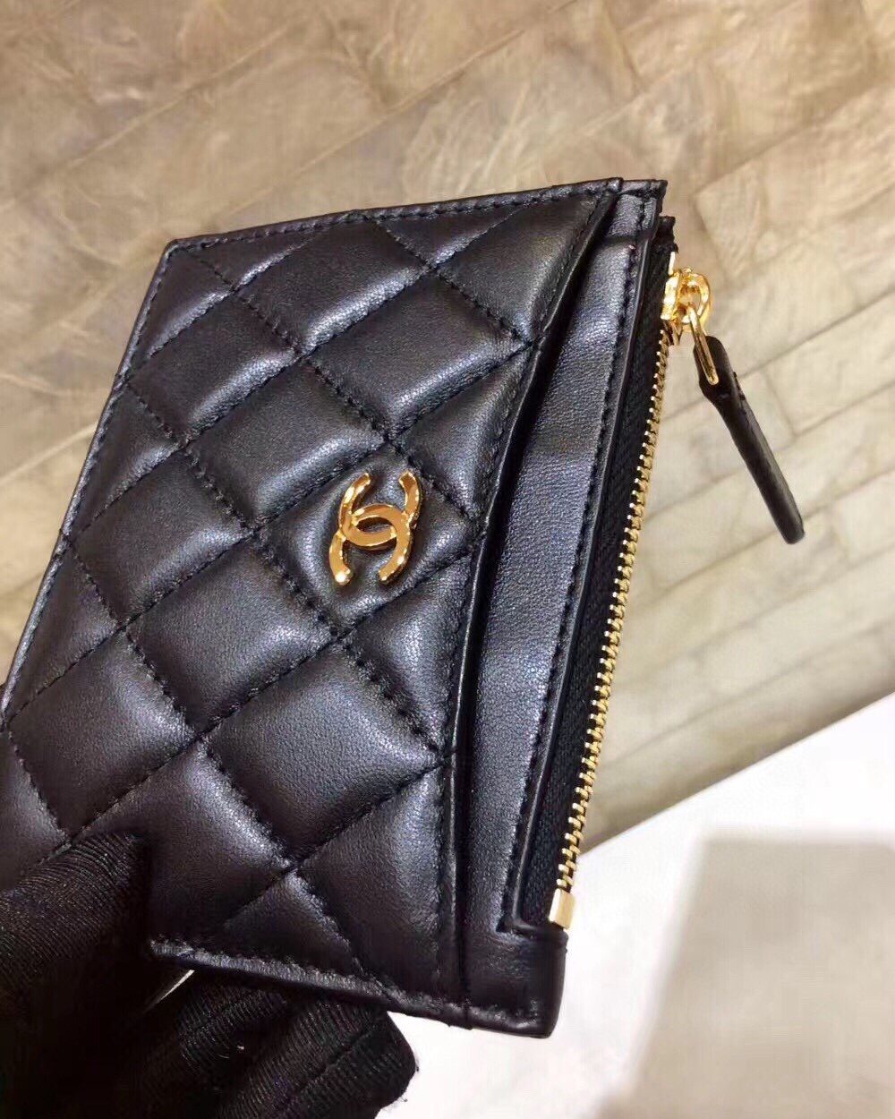 1:1 Replica Chanel CO-CO Chanel 19 Pouch 11.5cm/4.5in Gold Hardware For Women Black