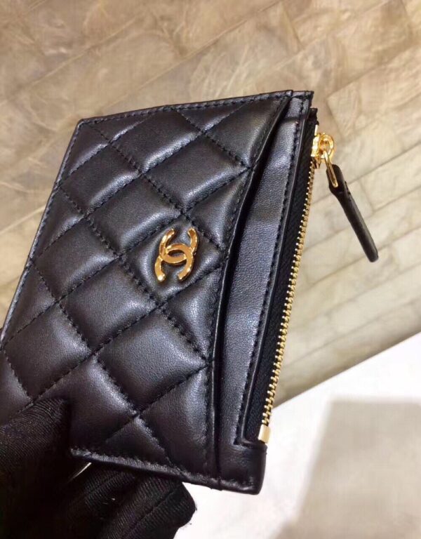 Chanel CO-CO Chanel 19 Pouch 11.5cm/4.5in Gold Hardware For Women Black