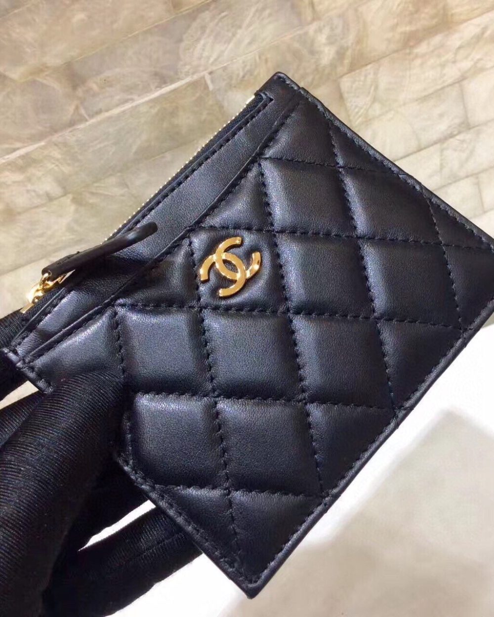 1:1 Replica Chanel CO-CO Chanel 19 Pouch 11.5cm/4.5in Gold Hardware For Women Black