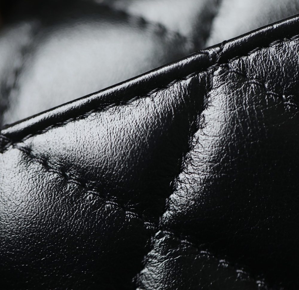 1:1 Replica Chanel CO-CO Clutch With Chain 9.5cm/3.7in Gold Toned Hardware For Women Black