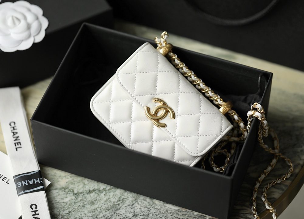 1:1 Replica Chanel CO-CO Clutch With Chain 9.5cm/3.7in Gold Toned Hardware For Women White