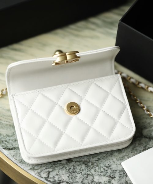1:1 Replica Chanel CO-CO Clutch With Chain 9.5cm/3.7in Gold Toned Hardware For Women White