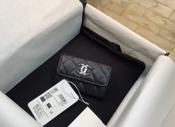Chanel CO-CO Flap Card Holder 11cm/4.3in Gold Hardware For Women Black